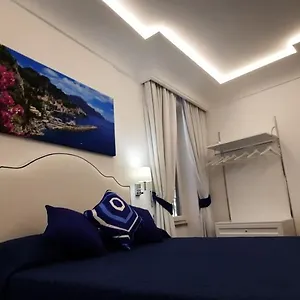 House & Amalfi